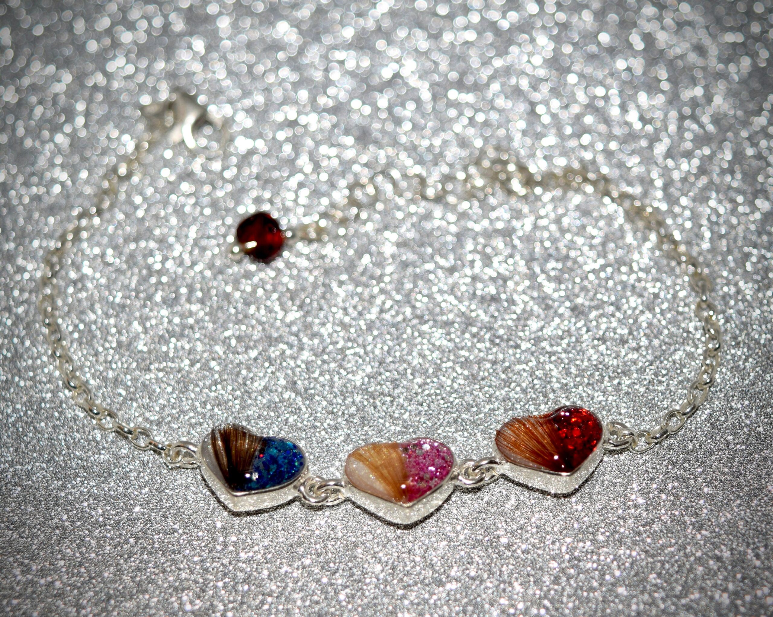 Cremation Ashes & Memorial Heart Bracelet Amulet of Ashes