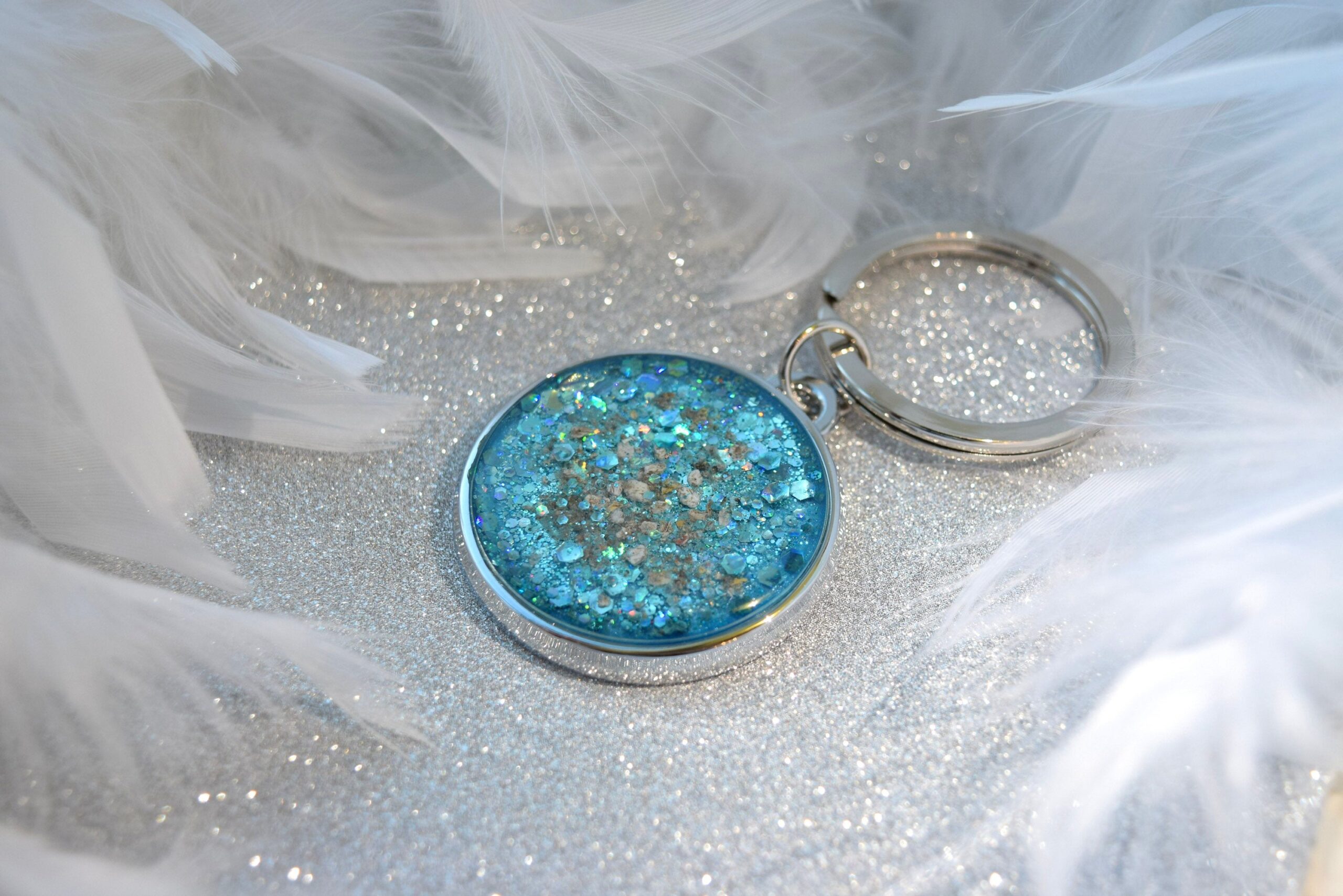 Cremation Ashes & Memorial Keyring Amulet of Ashes