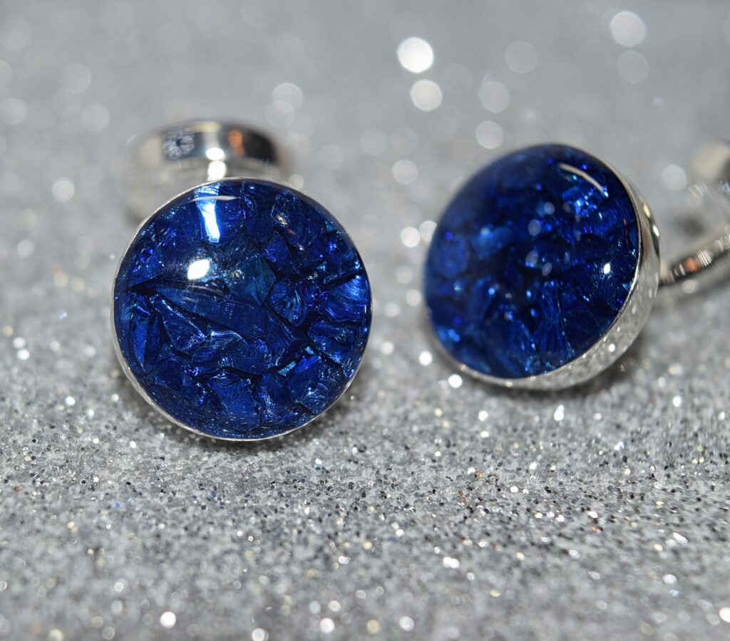 Cremation Ashes & Memorial Cufflinks Amulet of Ashes