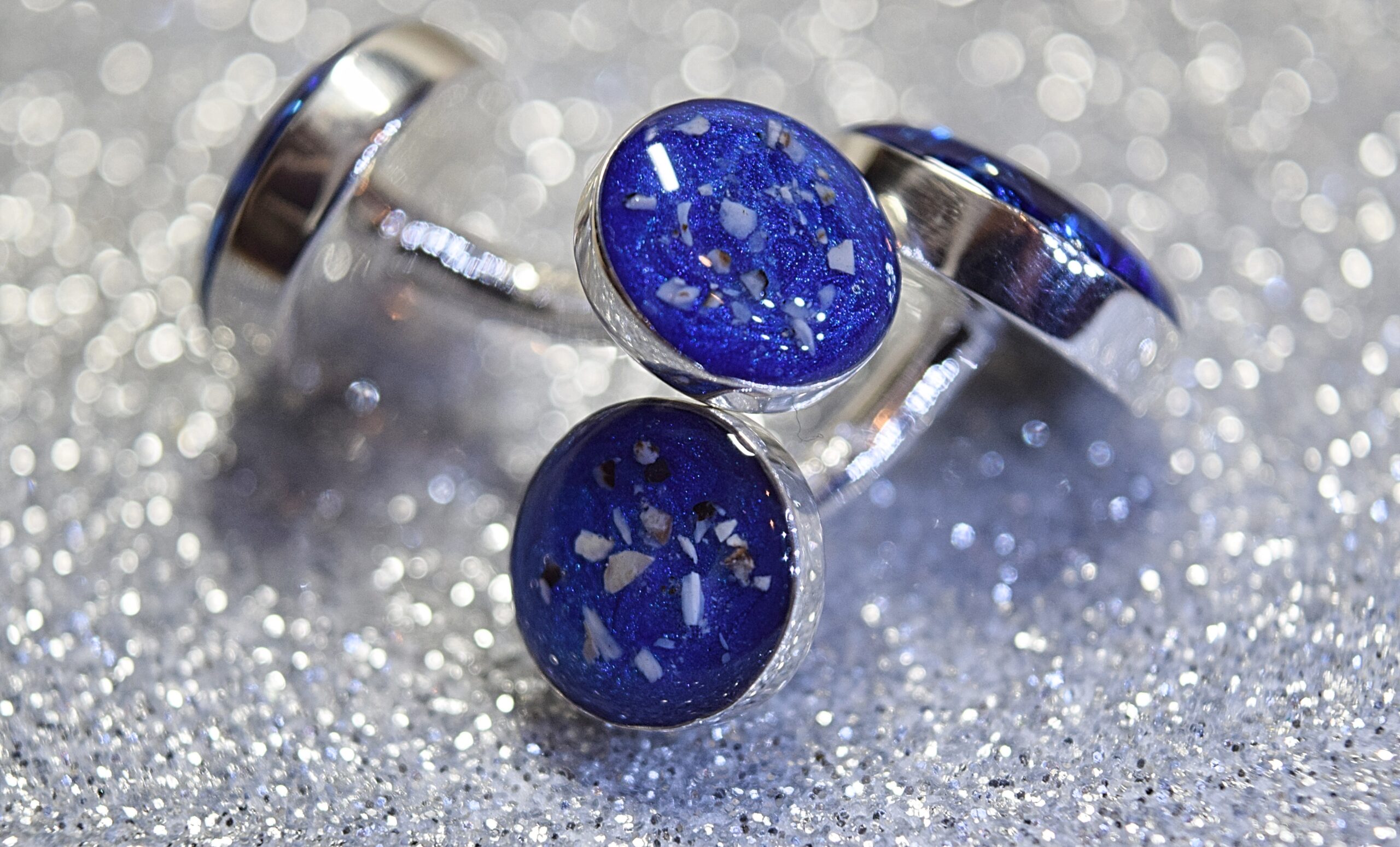 Cremation Ashes & Memorial Cufflinks Amulet of Ashes