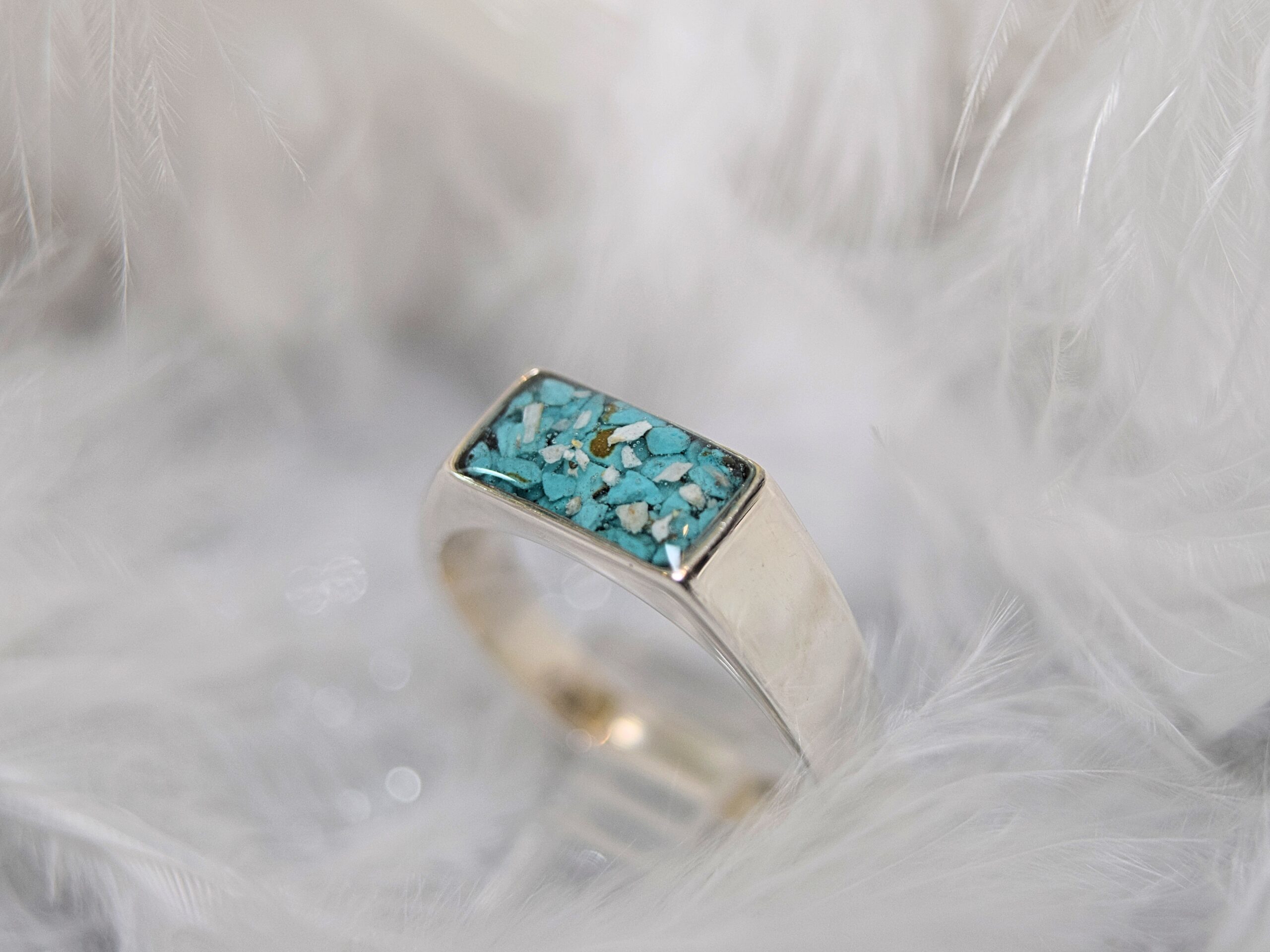 Mens Cremation Ashes & Memorial Ring 'Jude' Amulet of Ashes