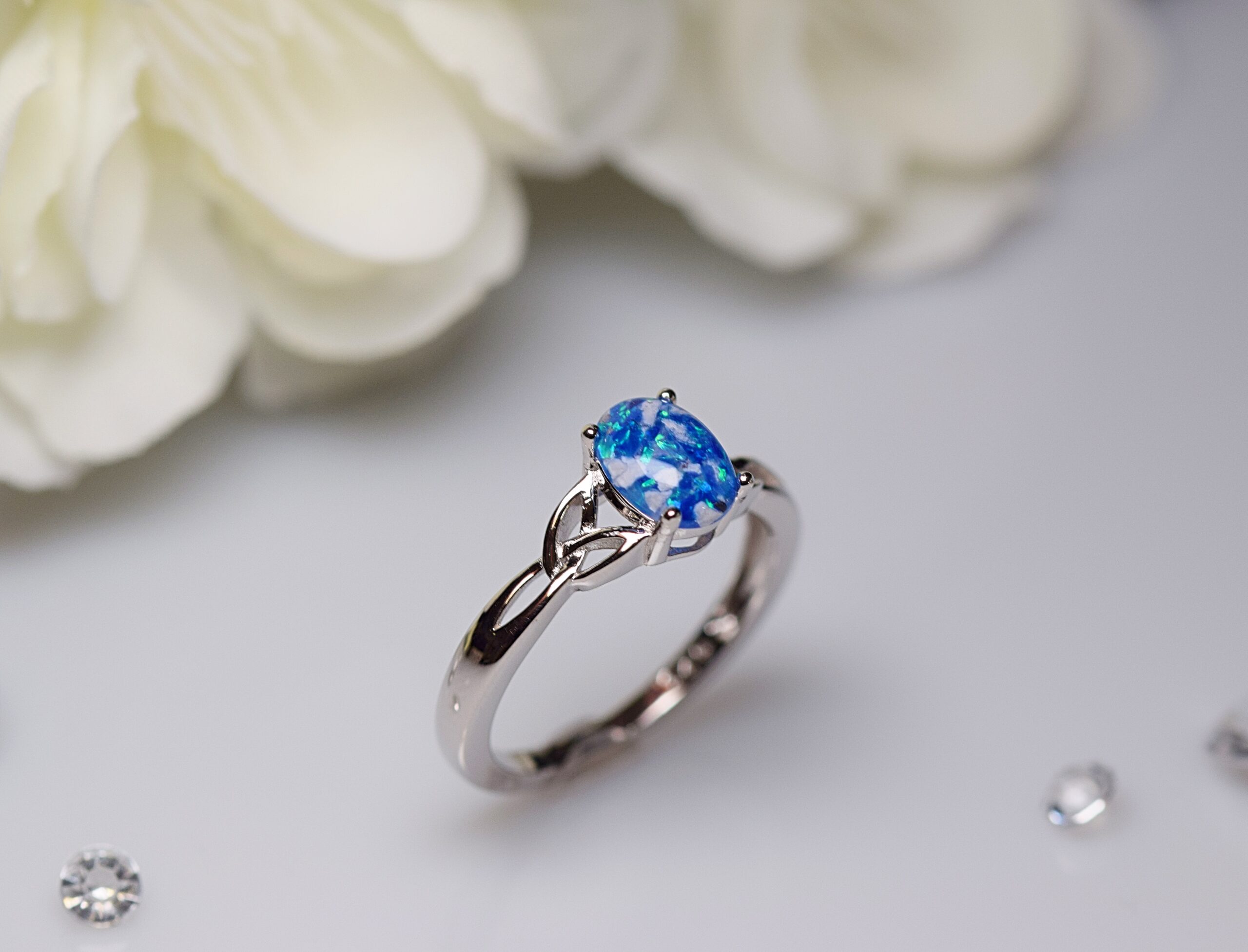 Cremation Ashes & Memorial Opal Claw Ring 'Kay' Amulet of Ashes